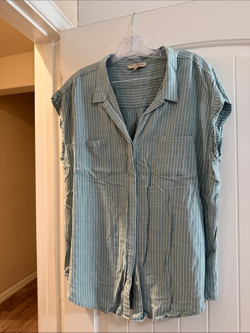 JACHS Girlfriend Mint Green Striped Button-Front Blouse